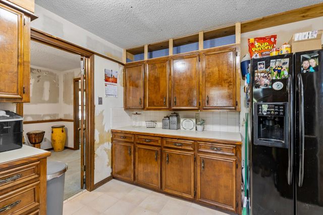 809 Washington Street, Strafford, MO 65757