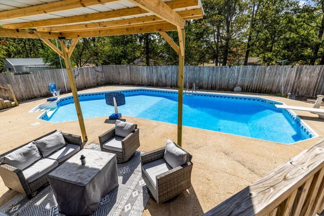 809 Washington Street, Strafford, MO 65757