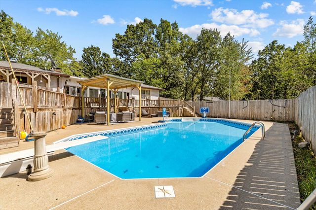 809 Washington Street, Strafford, MO 65757