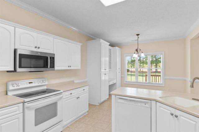 132 Wofford Rd., Conway, SC 29526