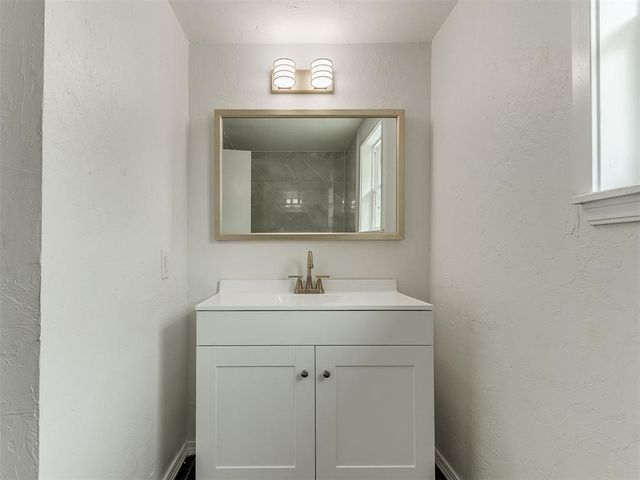 1028 SW 94th Street, Oklahoma City, OK 73139