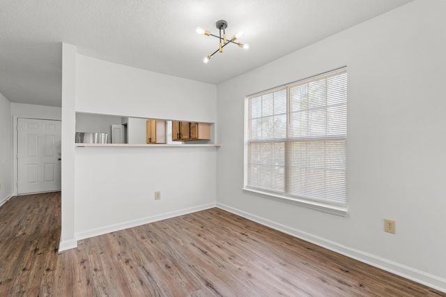 4239 Villas Dr Unit 607, Little River, SC 29566