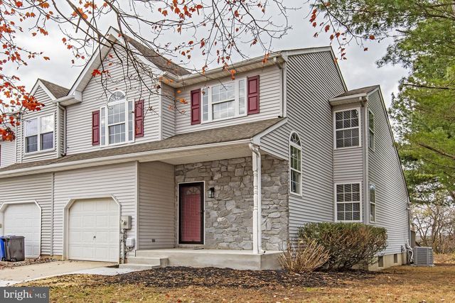 124 SHINN CIR, Wilmington, DE 19808