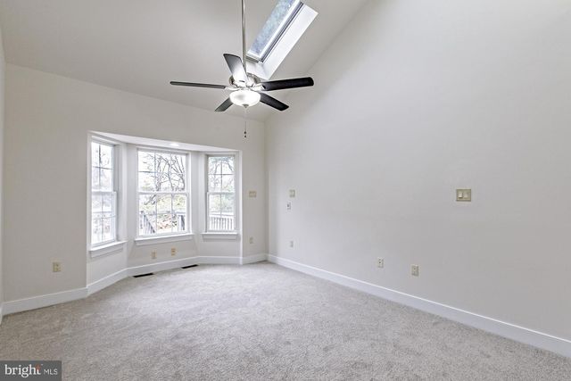 124 SHINN CIR, Wilmington, DE 19808