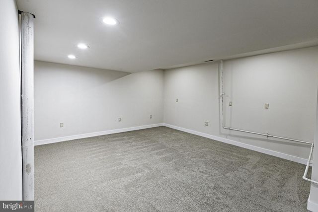 124 SHINN CIR, Wilmington, DE 19808