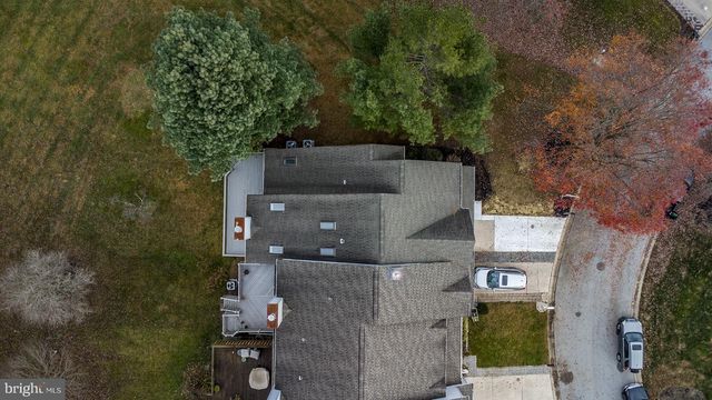 124 SHINN CIR, Wilmington, DE 19808