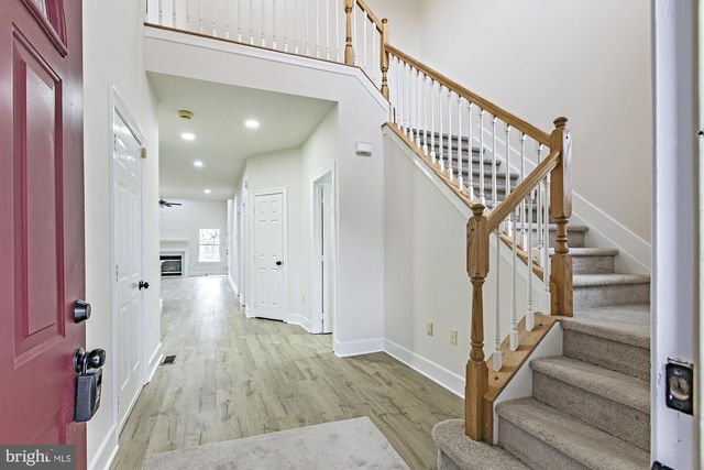 124 SHINN CIR, Wilmington, DE 19808