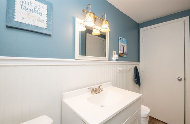 189 Holyoke St, Lynn, MA 01905