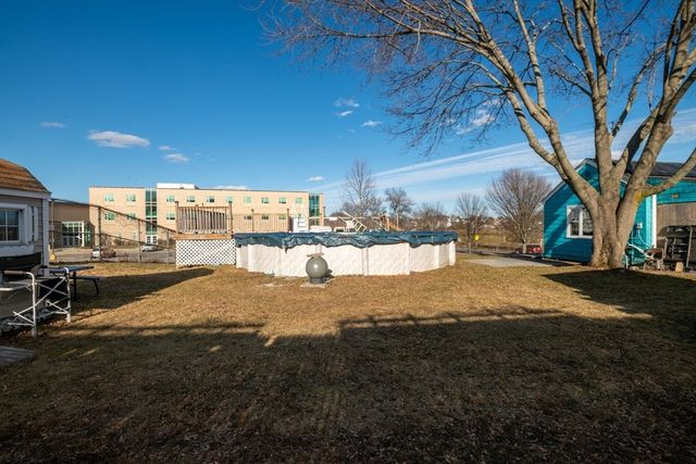 189 Holyoke St, Lynn, MA 01905