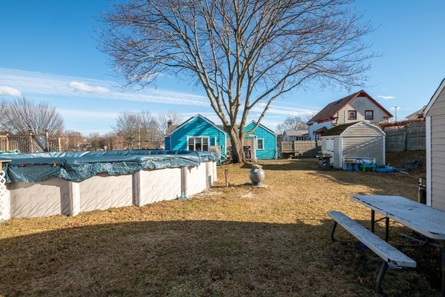 189 Holyoke St, Lynn, MA 01905