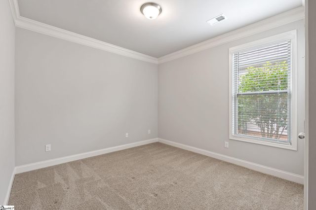 854 Deepwood Court, Boiling Springs, SC 29316