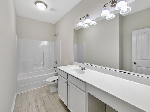 1434 Saddle Crst, Mount Juliet, TN 37122
