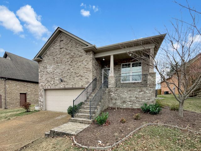 1434 Saddle Crst, Mount Juliet, TN 37122