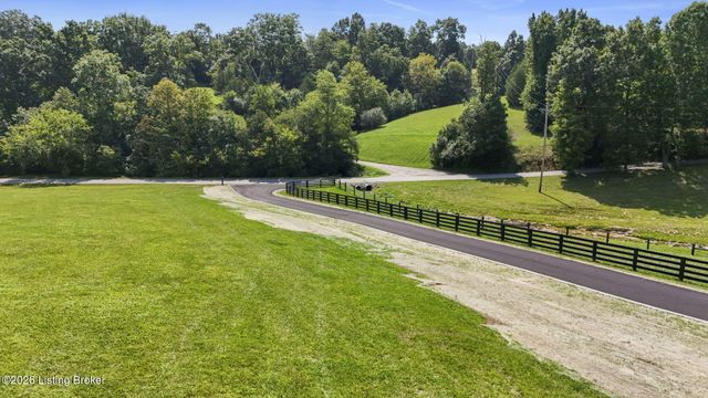 494 Wooded Hills Rd, Pendleton, KY 40055