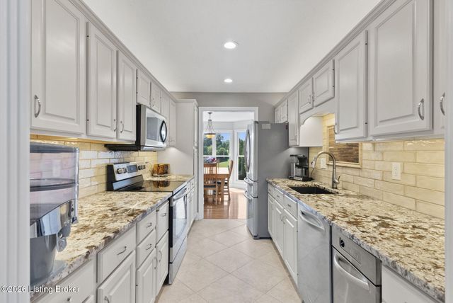 494 Wooded Hills Rd, Pendleton, KY 40055