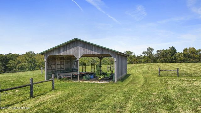 494 Wooded Hills Rd, Pendleton, KY 40055
