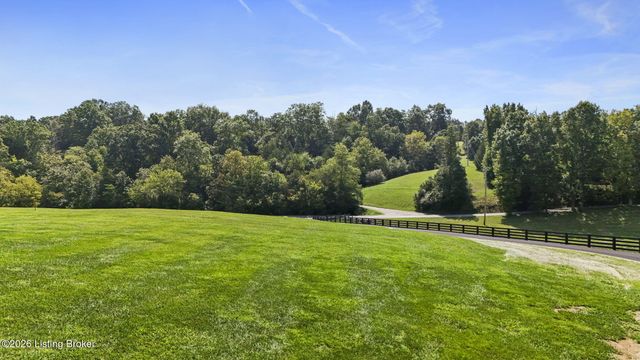 494 Wooded Hills Rd, Pendleton, KY 40055