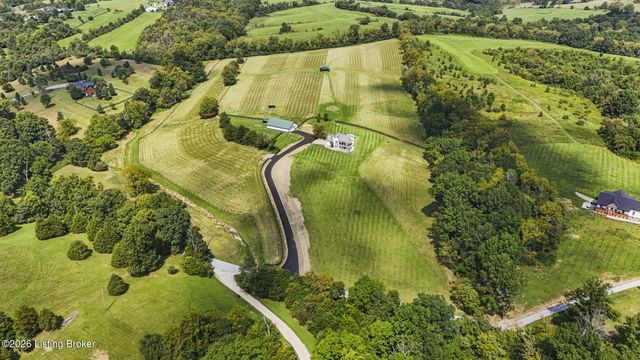 494 Wooded Hills Rd, Pendleton, KY 40055