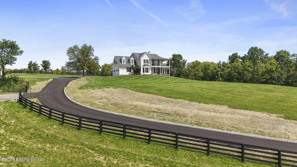 494 Wooded Hills Rd, Pendleton, KY 40055