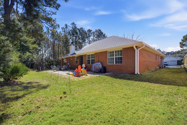 346 Louise Circle, Destin, FL 32541