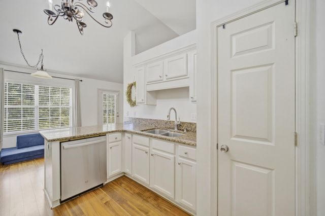 346 Louise Circle, Destin, FL 32541