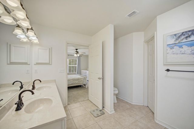 346 Louise Circle, Destin, FL 32541