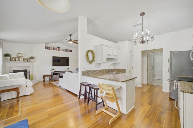 346 Louise Circle, Destin, FL 32541