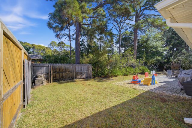 346 Louise Circle, Destin, FL 32541