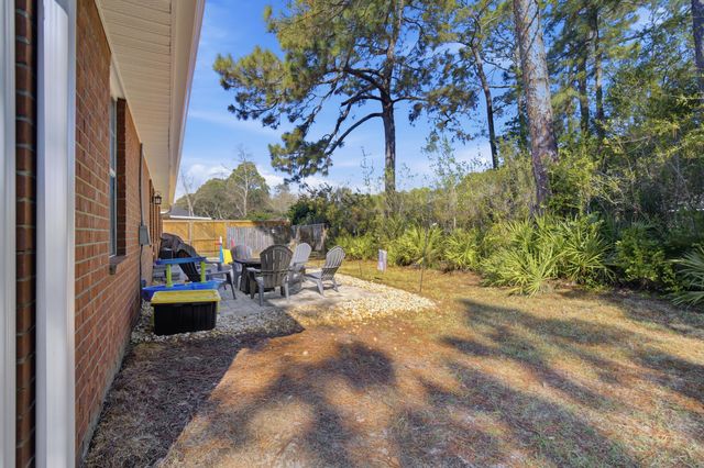 346 Louise Circle, Destin, FL 32541