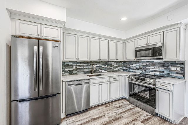 4 Sunny Road, Saint James, NY 11780