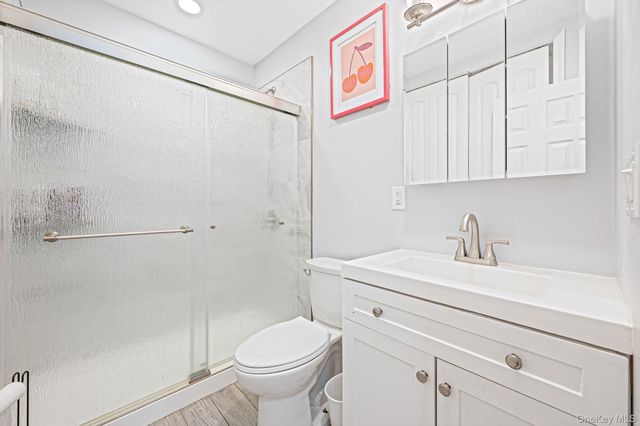 4 Sunny Road, Saint James, NY 11780