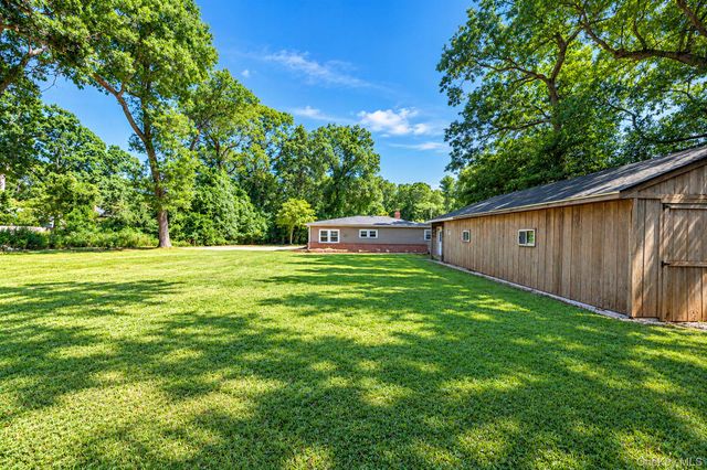 4 Sunny Road, Saint James, NY 11780