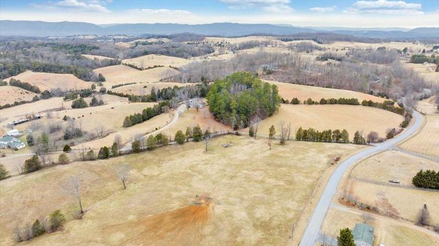 210 Nassau Rd # 148 # And, Fincastle, VA 24090