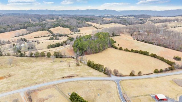 210 Nassau Rd # 148 # And, Fincastle, VA 24090