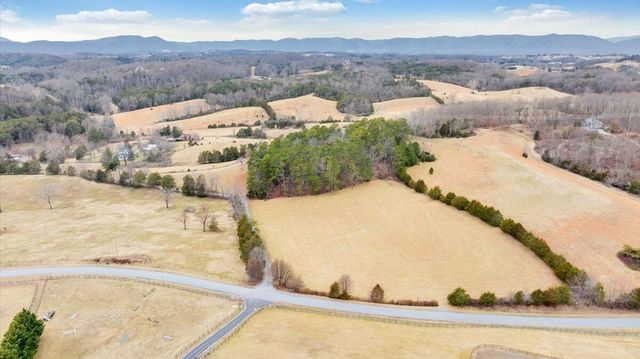210 Nassau Rd # 148 # And, Fincastle, VA 24090