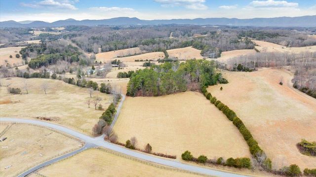 210 Nassau Rd # 148 # And, Fincastle, VA 24090