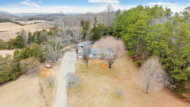 210 Nassau Rd # 148 # And, Fincastle, VA 24090