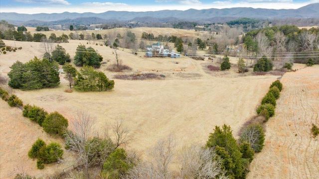 210 Nassau Rd # 148 # And, Fincastle, VA 24090