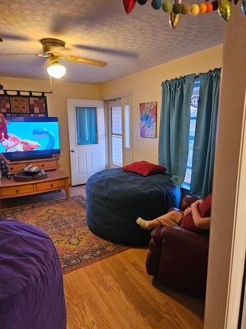 210 Nassau Rd # 148 # And, Fincastle, VA 24090