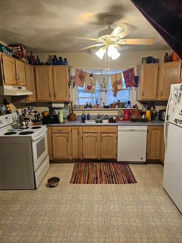 210 Nassau Rd # 148 # And, Fincastle, VA 24090