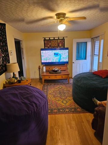 210 Nassau Rd # 148 # And, Fincastle, VA 24090