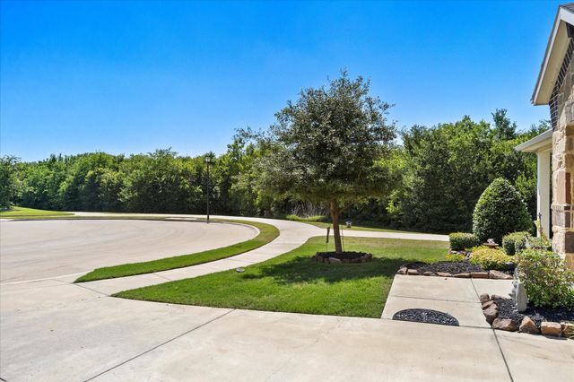 209 Maverick Court, Lavon, TX 75166