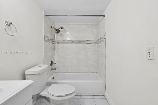 7407 SW 152nd Ave 4-103, Miami, FL 33193