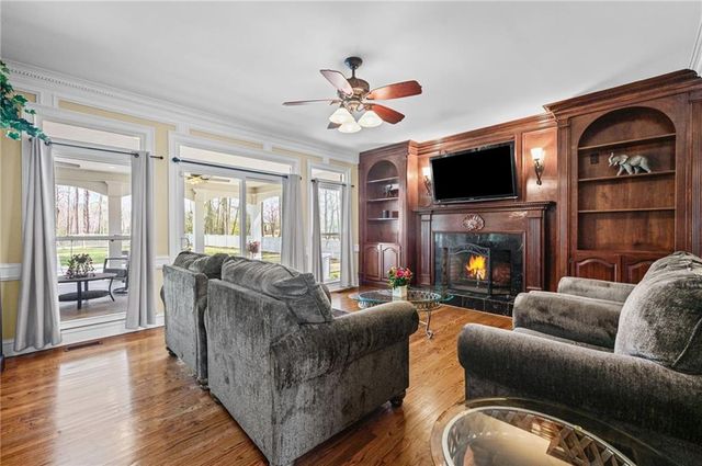 1975 Old Lost Mountain Road, Powder Springs, GA 30127