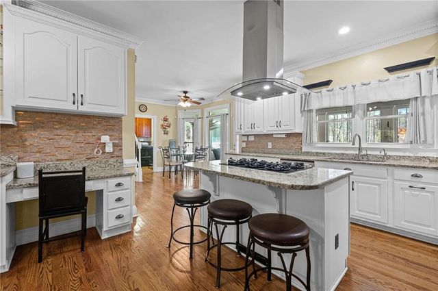 1975 Old Lost Mountain Road, Powder Springs, GA 30127