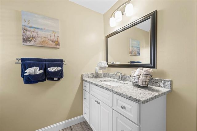 1975 Old Lost Mountain Road, Powder Springs, GA 30127