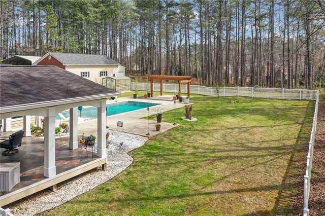 1975 Old Lost Mountain Road, Powder Springs, GA 30127