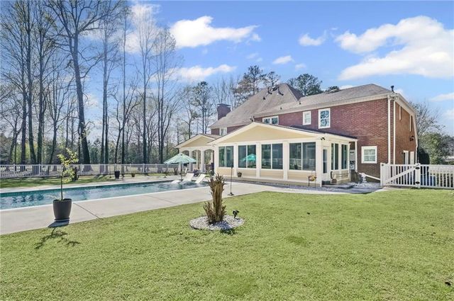 1975 Old Lost Mountain Road, Powder Springs, GA 30127