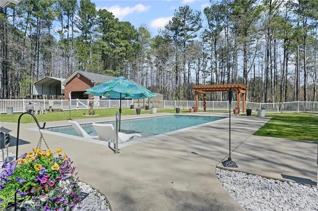 1975 Old Lost Mountain Road, Powder Springs, GA 30127