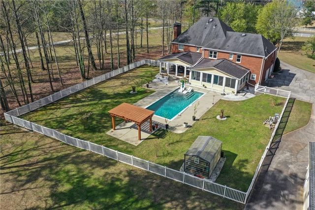 1975 Old Lost Mountain Road, Powder Springs, GA 30127